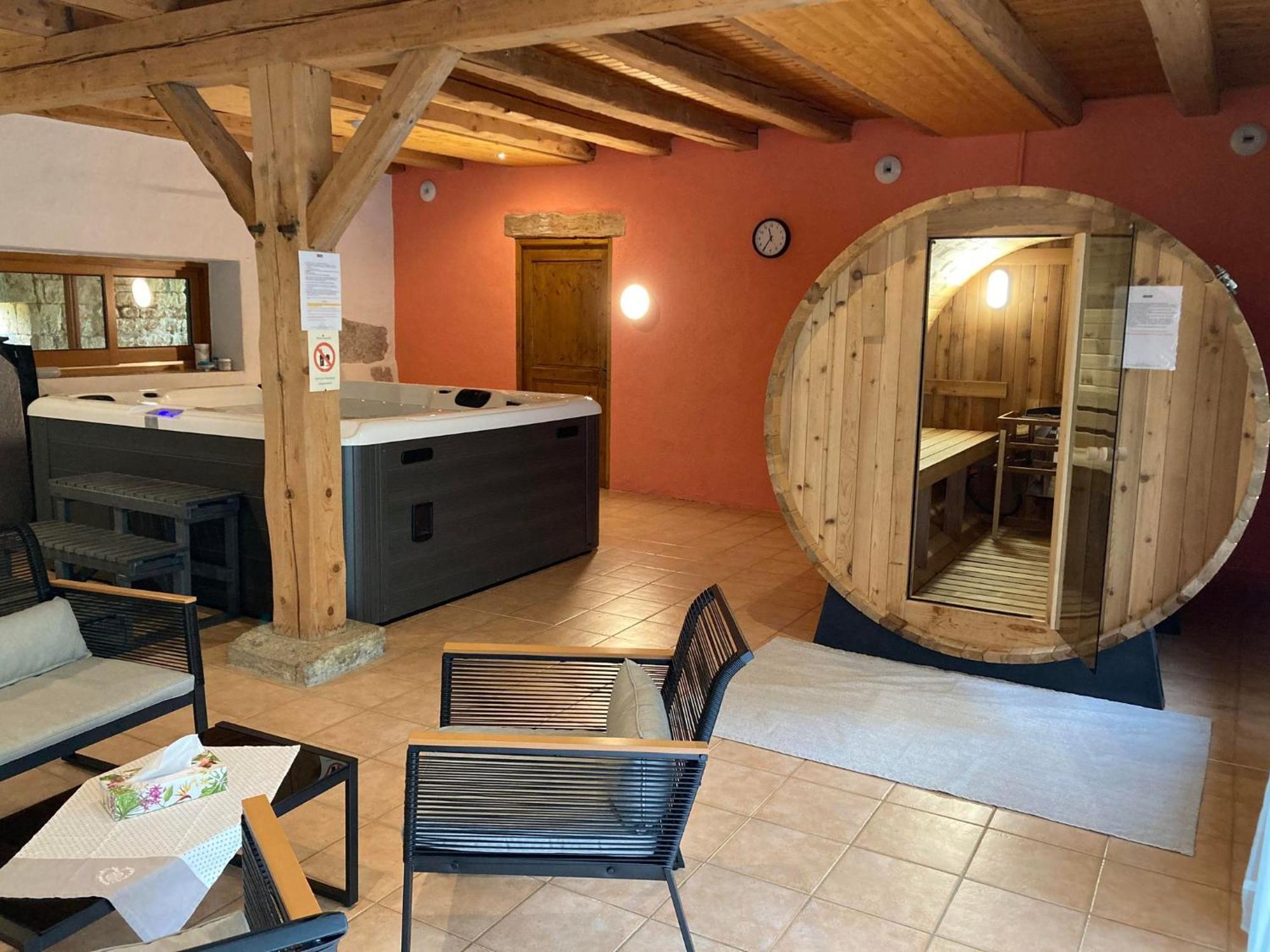 Bed and Breakfast Le Moulin Des Oyes Censeau Екстер'єр фото
